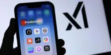 SpaceX al lavoro sul suo primo smartphone basato sull'IA