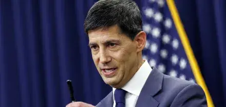 Warsh: 'La Federal Reserve rester&agrave; indipendente'