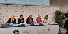 Cibo spazzatura, quasi un italiano su due consuma snack salati una volta a settimana