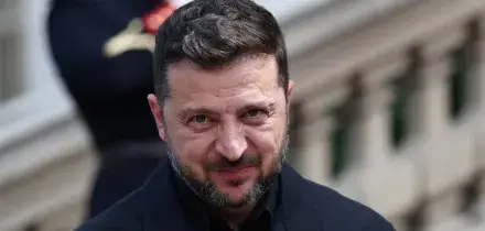 Zelensky, 'colpite nel Mar Caspio navi con armi dirette all'Iran'