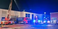 Manifestazione dei sindaci vicentini in solidariet&agrave; al sindaco di Malo