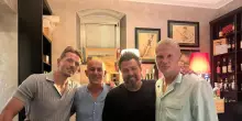 Haaland in pigiama al compleanno della fidanzata a Taormina