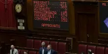 Primo via libera alla legge elettorale con 217 s&igrave;, ora la sfida passa al Senato