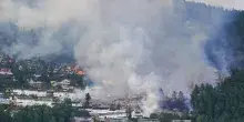 Almeno 100 case distrutte nell'incendio in Norvegia, 'rogo fuori controllo'