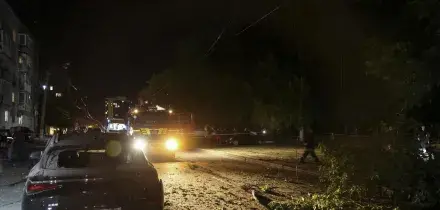 Odessa sotto attacco russo, danneggiati edifici e infrastrutture