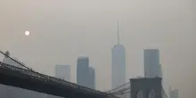 Incendi in Canada, resta in vigore l'allerta inquinamento nelle citt&agrave; Usa