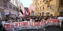 A Genova migliaia in corteo, 25 anni dopo il G8