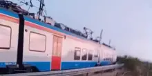Fulmine colpisce linea elettrica Ferrovie del Gargano, circolazione bloccata