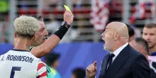 Collina difende l'arbitro Claus 'piena fiducia in lui'