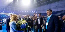 Meloni al congresso Uil, prove d'intesa dai salari all'IA
