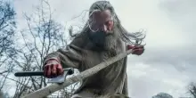 Jackman fuorilegge tra passato e vendette in Robin Hood - Il prezzo del sangue