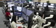 Borsa: l'Asia chiude in rialzo, lente sugli investimenti per l'Ia