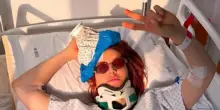 Noemi rassicura dopo la caduta dal palco: 'Grande spavento, ma per fortuna sto bene'