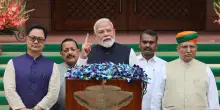 Modi, 'istituiremo corti prioritarie per le presunte fughe notizie agli esami'