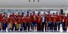 Mondiali: la Spagna atterra a Madrid, ora i ricevimenti dal re e dal premier