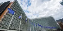 Stime Ue, da blocco price cap sul petrolio -3,5 miliardi per Mosca in un anno