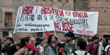 Minacce online a Lepore dopo gli scontri, il sindaco denuncia
