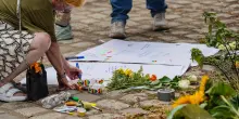 Furgone contro la folla al Pride di Berlino, un morto e 16 feriti. Ricercato un 21enne, un altro uomo gi&agrave; arrestato