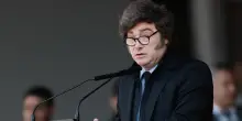 Milei in Cile difende Pinochet e attacca Pedro S&aacute;nchez e l'Ue