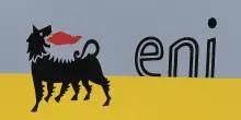 Eni sale in borsa nel primo giorno di tetto sui prezzi dei carburanti