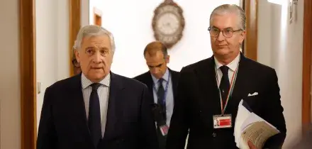 Tajani annuncia il Safe poi si corregge, &egrave; scontro nella maggioranza