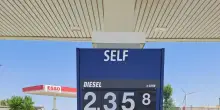 Cgia, padroncini, taxisti e Ncc in ginocchio per diesel alle stelle