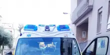 Tre persone ferite con arma da taglio in strada a Torino
