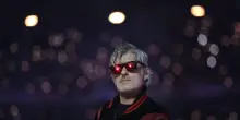 Il dj Kavinsky ritrovato morto in casa a Parigi, aperta un'inchiesta