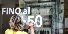 Saldi al via, 'boccata d'ossigeno per il commercio'