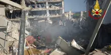 Crollo edificio Messina, si continua a scavare senza sosta tra le macerie