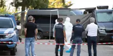 Morte avvelenate, in casa sequestrati dal pane al cestino dell'immondizia
