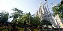 Ciclismo: Vingegaard prima maglia gialla al Tour de France, Ganna secondo