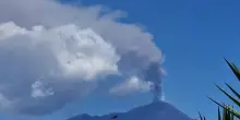 Etna, sospesi fino alle 10 di domani atterraggi e decolli a Catania