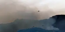 In Spagna nuovo fronte incendi su costa Valencia, evacuati in 15mila