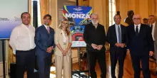 F1: il Gp di Monza entra alla Scala, Meli canta ancora l'inno d'Italia