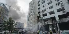Nuova strage a Kiev, ma i droni di Zelensky sfidano Mosca