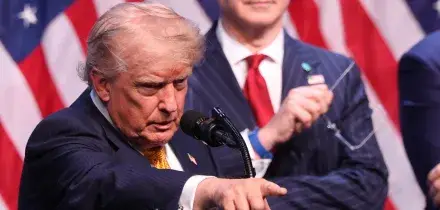 Trump, 'se Iran mi uccide ho lasciato istruzioni, colpirli con potenza mai vista'