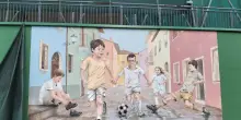 A Muggia murale ricorda il piccolo Giovanni, ucciso dalla madre
