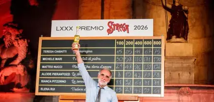 Michele Mari vince il Premio Strega 2026