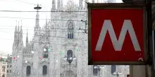 Ha aggredito e sfregiato una ragazza a Milano, il pm: 'E' pericoloso, deve stare in carcere'