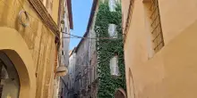 Fuga di monossido in un hotel di Perugia, morto un musicista. Due indagati