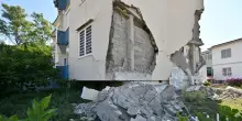Campi Flegrei, vescovo di Pozzuoli 'la situazione &egrave; veramente difficile'