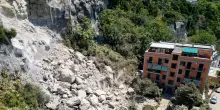 Campi flegrei: a Pozzuoli 4217 sfollati, 59 nuclei rientrati in casa