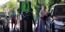 Codacons, in 30 anni benzina raddoppiata e diesel quasi triplicato