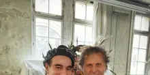 Galliano si ritira, la mostra su di lui al Met non si far&agrave;
