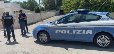 Blitz in campi nomadi di Roma, Casoria, Reggio Calabria e Bari, 10 arresti