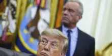 Trump denunciato per la vendita dei post su Truth
