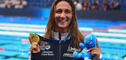 Europei di nuoto, Quadarella da record: quarto oro consecutivo negli 800 stile