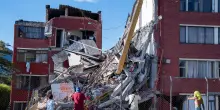 Appello ai parlamentari in Colombia, 'donate un mese di stipendio'