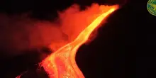 Nuova bocca eruttiva sull'Etna, anche questa alla base della Valle del Bove